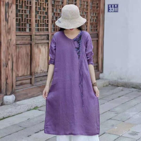 spring autumn 2020 new long-sleeved linen dress loose thin literary style women large size o neck embroidery mid-calf, Black;gray
spring autumn 2020 new long-sleeved linen dress loose thin literary style women large size o neck embroidery mid-calf, Black;gray