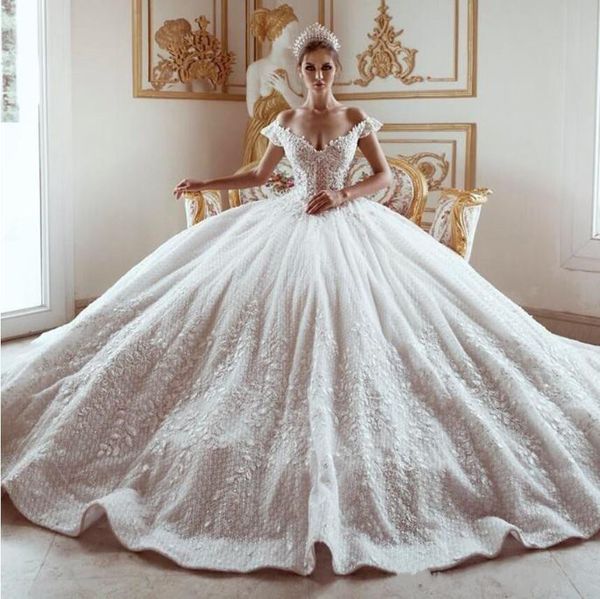 2019 luxury arabic wedding dresses off shoulder sleeveless 3d lace ball gown bridal gowns beads pearls shiny wedding dress robe de mariee, White
2019 luxury arabic wedding dresses off shoulder sleeveless 3d lace ball gown bridal gowns beads pearls shiny wedding dress robe de mariee, White
