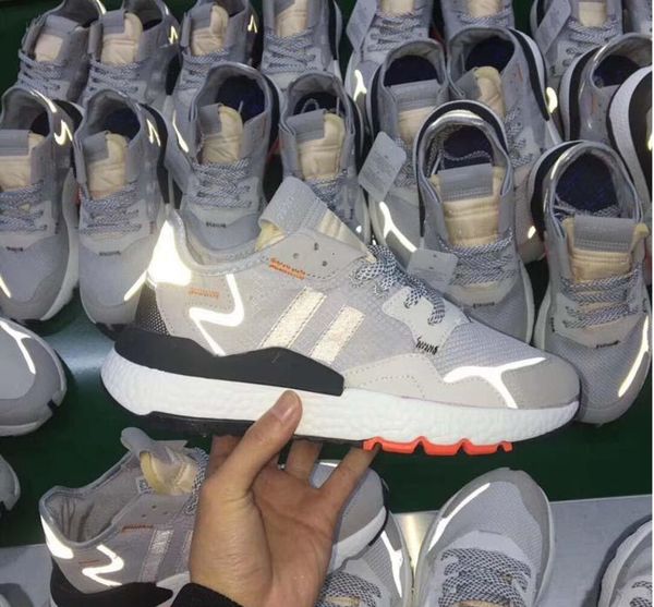 with box mens nite jogger boost running shoes fashion retro cg7088 3m popcorn designer shoes sport casual walking outdoors athletic sneakers
with box mens nite jogger boost running shoes fashion retro cg7088 3m popcorn designer shoes sport casual walking outdoors athletic sneakers