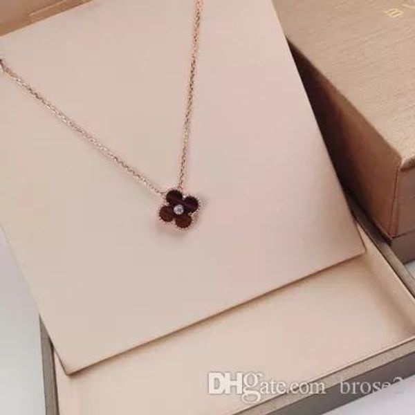 925 sterling silver 18k rose gold with drill bullseye dark red brown clover necklace female clavicle chain
925 sterling silver 18k rose gold with drill bullseye dark red brown clover necklace female clavicle chain