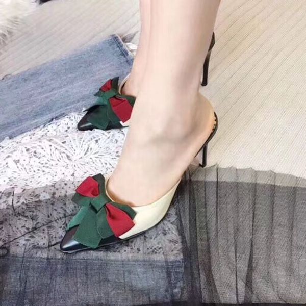 fashion new classicwomen's shoes, white and blue high heels, genuine leather, toes, ladies' party shoes, size 35, Black
fashion new classicwomen's shoes, white and blue high heels, genuine leather, toes, ladies' party shoes, size 35, Black