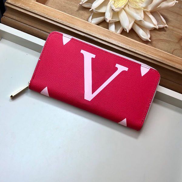 Конфеты мешок Top реплики Micro Pochette аксессуары кожаный бумажник женщины Длинный кошелек повелительница мешок сцепления монета кошелек с оригинальной коробке
Конфеты мешок Top реплики Micro Pochette аксессуары кожаный бумажник женщины Длинный кошелек повелительница мешок сцепления монета кошелек с оригинальной коробке