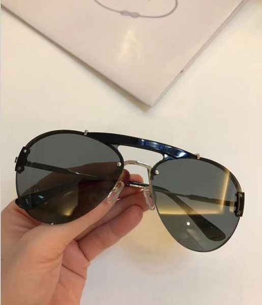 luxury- sunglasses for men luxury sunglasses for women men sun glasses women mens brand designer glasses mens sunglasses oculos de 62u, White;black
luxury- sunglasses for men luxury sunglasses for women men sun glasses women mens brand designer glasses mens sunglasses oculos de 62u, White;black