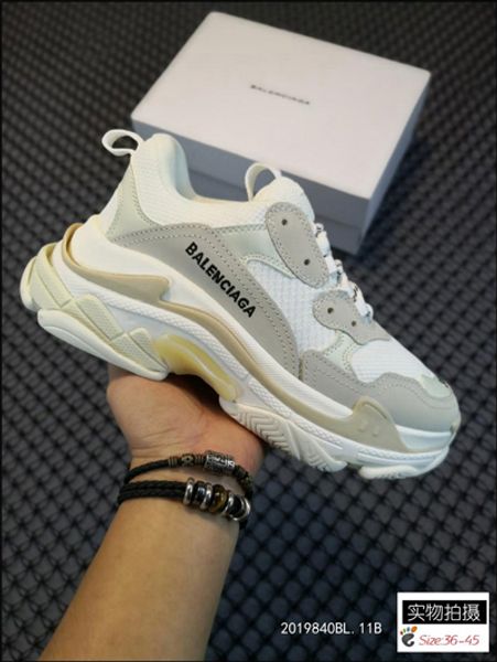 fashion balenciaga crystal bottom 17fw triple s black mens sneakers dad platform wome casual shoes sports trainers boots 36-45
fashion balenciaga crystal bottom 17fw triple s black mens sneakers dad platform wome casual shoes sports trainers boots 36-45