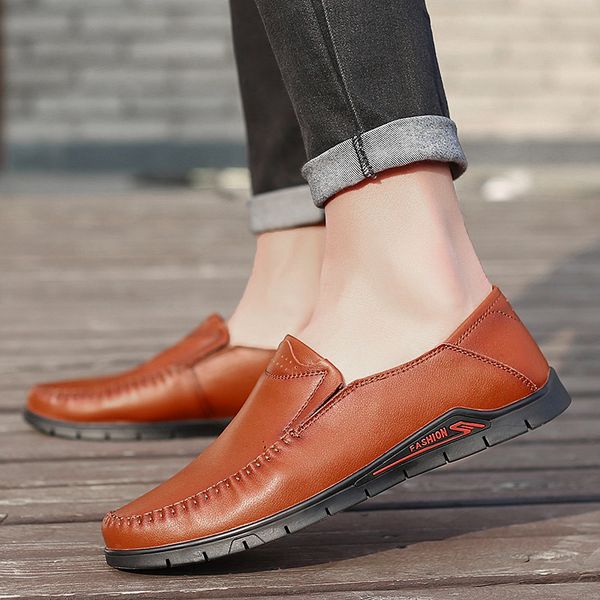 37-45 genuine leather men casual shoes 2019 mens loafers moccasins breathable slip on black driving shoes
37-45 genuine leather men casual shoes 2019 mens loafers moccasins breathable slip on black driving shoes