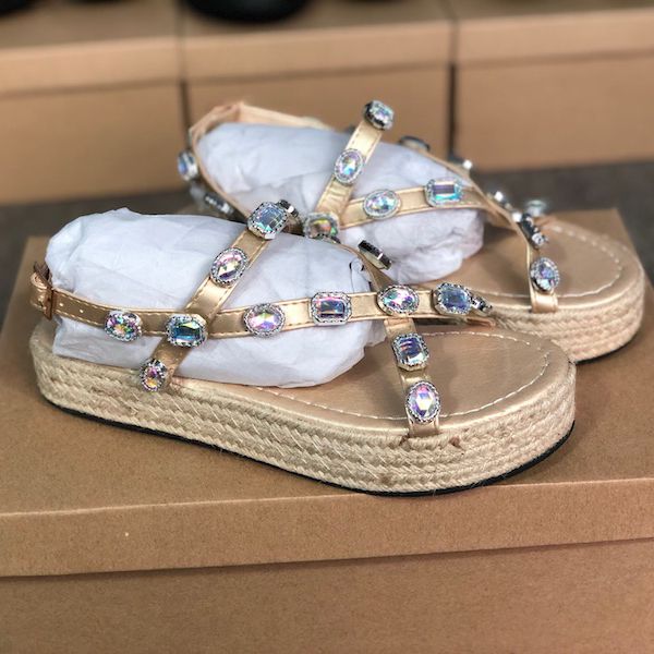 women flat leather platform sandals thick bottom crystal shoes summer glitter slides slippers with rhinestone fashion party outdoor shoes, Black
women flat leather platform sandals thick bottom crystal shoes summer glitter slides slippers with rhinestone fashion party outdoor shoes, Black