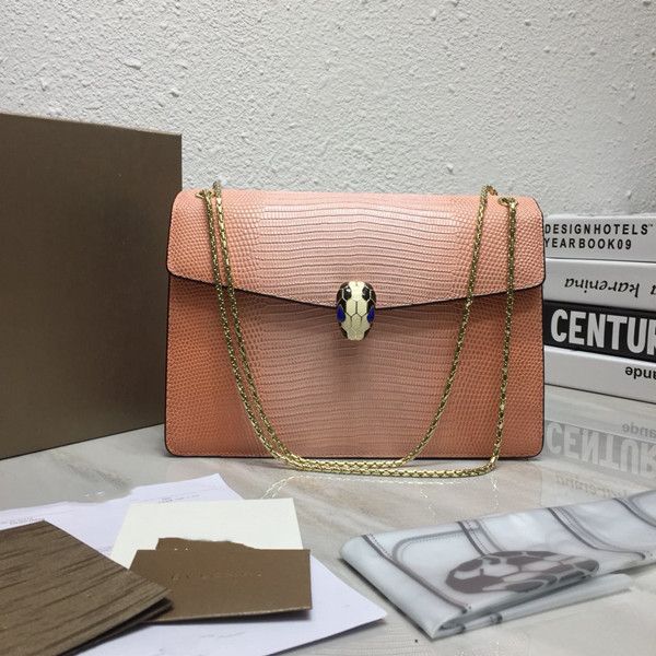 star with the same female designer luxury fashion lizard leather simple noble breathable shoulder bag handbag 28-18-8.5
star with the same female designer luxury fashion lizard leather simple noble breathable shoulder bag handbag 28-18-8.5