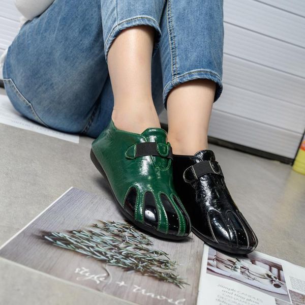women shoes patent leather shoes slip on ladies fashion design loafers buckle flat, Black
women shoes patent leather shoes slip on ladies fashion design loafers buckle flat, Black