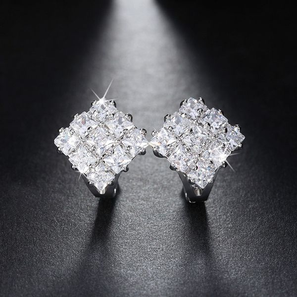 white copper white cubic zirconia round hoop earrings fashion jewelry earring female party gift for women's jewelry, Golden
white copper white cubic zirconia round hoop earrings fashion jewelry earring female party gift for women's jewelry, Golden