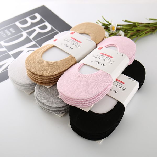 new women's socks summer cotton invisible ladies boat magic seamless head bottom socks solid color non-slip shallow 5pairs/lot, Black;white
new women's socks summer cotton invisible ladies boat magic seamless head bottom socks solid color non-slip shallow 5pairs/lot, Black;white