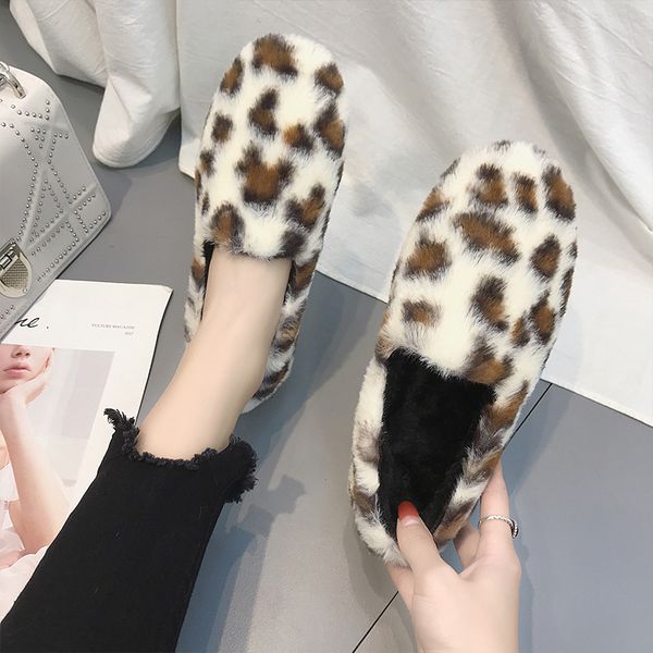 all-match korean shoes round toe shallow mouth slip-on casual female sneakers women flats loafers fur women's moccasins 2019, Black
all-match korean shoes round toe shallow mouth slip-on casual female sneakers women flats loafers fur women's moccasins 2019, Black