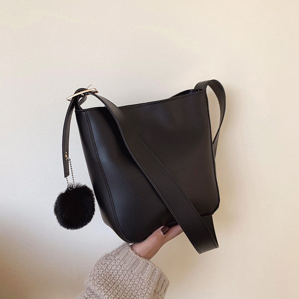 women's wide shoulder strap new style for autumn and winter bag