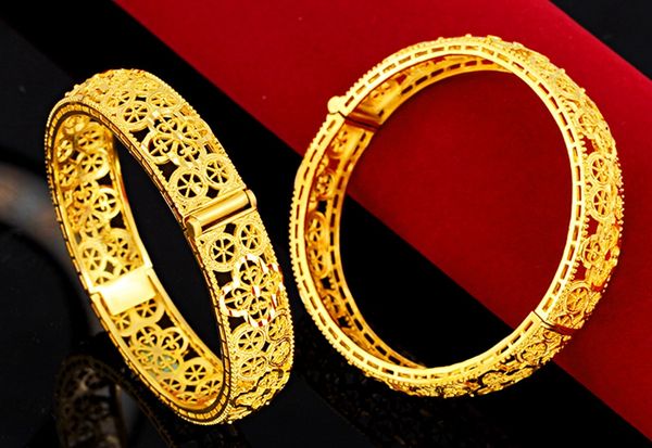 1 pieces hollow flower fashion bangle 18k yellow gold filled classic womens bracelet wedding party luxury gift, Black
1 pieces hollow flower fashion bangle 18k yellow gold filled classic womens bracelet wedding party luxury gift, Black