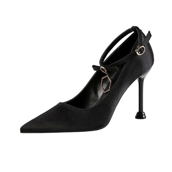 9.5cm pumps pointy shallow mouth high-heeled shoes word with metal water drill single shoes with all kinds of women's, Black
9.5cm pumps pointy shallow mouth high-heeled shoes word with metal water drill single shoes with all kinds of women's, Black