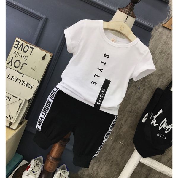 2pcs wlg kids boys outfits summer white letter short sleeve t shirt and black short set baby boy casual clothes for 2-6 years
2pcs wlg kids boys outfits summer white letter short sleeve t shirt and black short set baby boy casual clothes for 2-6 years