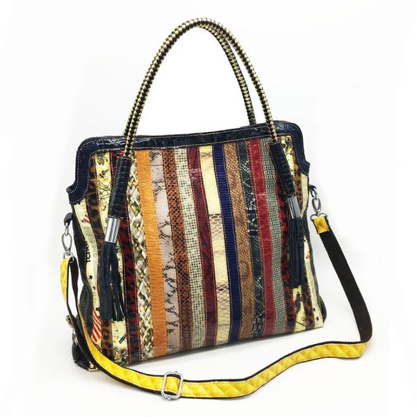 2020 new leather shoulder-bag bag mixed color stripe women's cow leather bag large european and american style
2020 new leather shoulder-bag bag mixed color stripe women's cow leather bag large european and american style