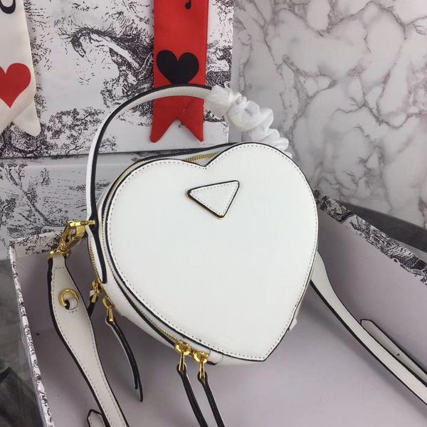 new love pack high-end customized brand name luxury designer fashion leisure trend practical style leather shoulder belt messenger single sh
new love pack high-end customized brand name luxury designer fashion leisure trend practical style leather shoulder belt messenger single sh