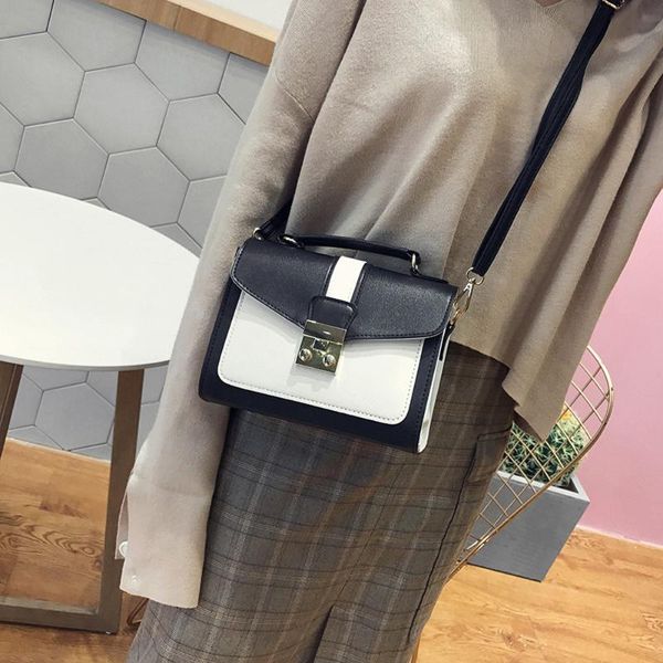 2020 new women bag stylish handbag with matching colors women messenger bags women's pouch evening party package handbags
2020 new women bag stylish handbag with matching colors women messenger bags women's pouch evening party package handbags