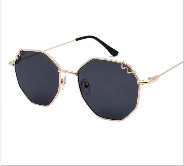 retro irregular spectacle frame frame female degree flat sunglasses sunglasses, White;black
retro irregular spectacle frame frame female degree flat sunglasses sunglasses, White;black