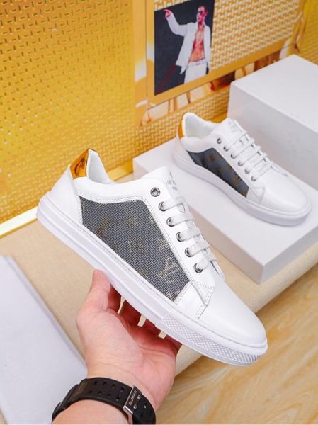 new men's luxury casual shoes, fashion brand shoes, autumn and winter design men's shoes, classic retro pattern style, flat bottom, Black
new men's luxury casual shoes, fashion brand shoes, autumn and winter design men's shoes, classic retro pattern style, flat bottom, Black