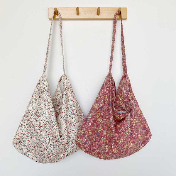 2020 summer new middle women tote bag preppy style female printed shopping bag ladies shoulder thin fresh korean youth
2020 summer new middle women tote bag preppy style female printed shopping bag ladies shoulder thin fresh korean youth
