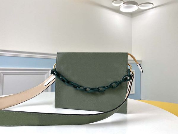 fashion brand luxury shoulder bag designer handbags monogram valentine's day christmas gift three colors
fashion brand luxury shoulder bag designer handbags monogram valentine's day christmas gift three colors