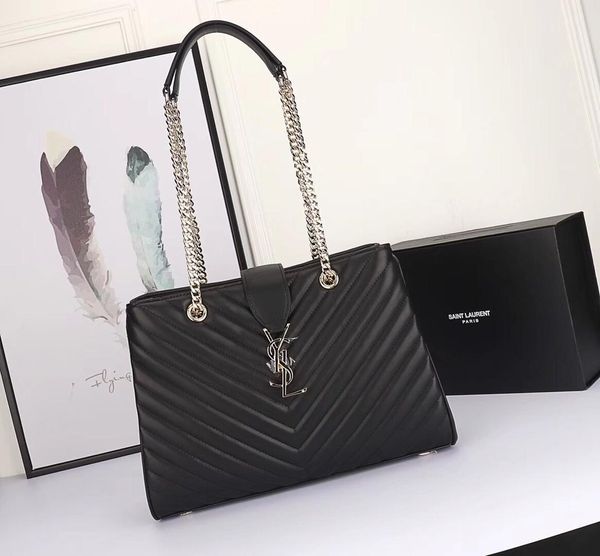 new large chain women bag women leather handbag women messenger bags south african imported cowhide material decorative interlocking metal
new large chain women bag women leather handbag women messenger bags south african imported cowhide material decorative interlocking metal