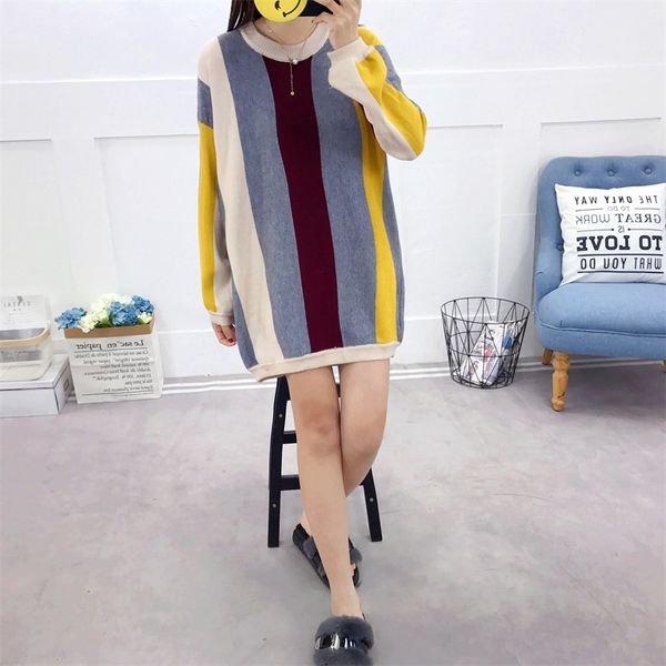 new style big size knitted women sweaters and pullovers medium-long female jumper striped o neck pull femme, White;black
new style big size knitted women sweaters and pullovers medium-long female jumper striped o neck pull femme, White;black