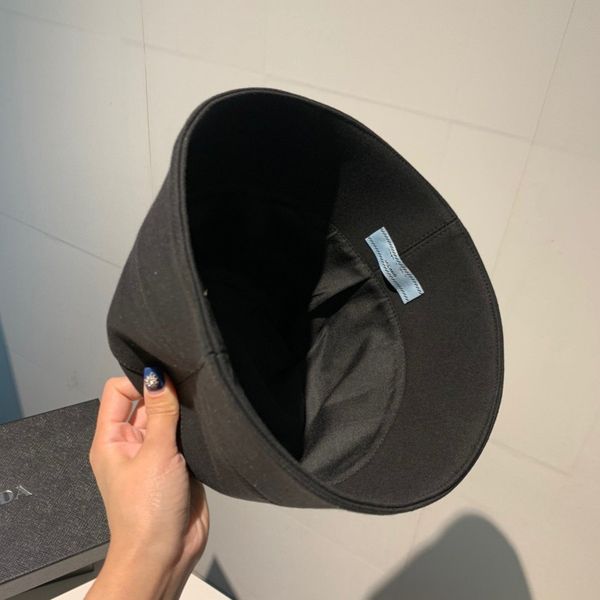 модельер leather bucket hat для женщин людей складной рыбалки колпачки черного рыболова бич вс visor продажа складной man bowler cap, Blue;gray
модельер leather bucket hat для женщин людей складной рыбалки колпачки черного рыболова бич вс visor продажа складной man bowler cap, Blue;gray
