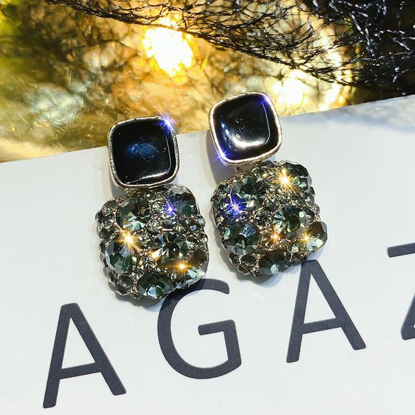 fyuan vintage geometric stud earrings for women bijoux small square green crystal earrings statement jewelry gifts, Golden;silver
fyuan vintage geometric stud earrings for women bijoux small square green crystal earrings statement jewelry gifts, Golden;silver