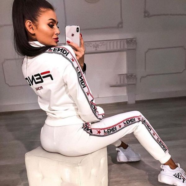 2019 women letter printing tracksuits designer suits fashion brand two piece pants solid color sport style clothing sale, White
2019 women letter printing tracksuits designer suits fashion brand two piece pants solid color sport style clothing sale, White