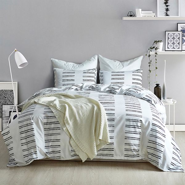 90g stripe print bedding set duvet covers home textile bedroom decoration comforter bedding sets bedclothes bed linen(no sheet
90g stripe print bedding set duvet covers home textile bedroom decoration comforter bedding sets bedclothes bed linen(no sheet