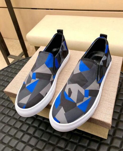 male flats sneakers slip on camouflage fabric mens canvas shoes board sneaker hombre 38-44, Black
male flats sneakers slip on camouflage fabric mens canvas shoes board sneaker hombre 38-44, Black