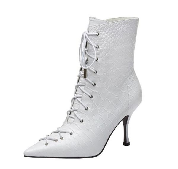 women's leather high-heeled short boots with fashionable pointed stilettos and lace-up heels, size: 34-39, Black
women's leather high-heeled short boots with fashionable pointed stilettos and lace-up heels, size: 34-39, Black