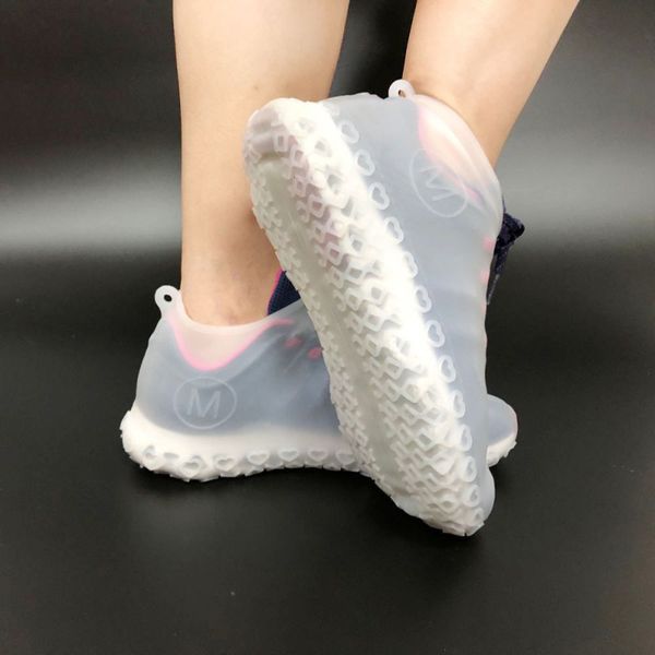 indoor anti slip dust silicone stretch shoe cover portable folding outdoor waterproof shoe cover protector rain boot
indoor anti slip dust silicone stretch shoe cover portable folding outdoor waterproof shoe cover protector rain boot