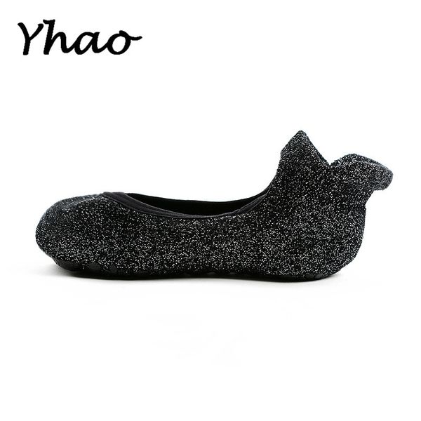 yhao 100% cotton yoga pilates socks backless ballet socks terry silver deodorant non-slip floor sports 2017 new style, Black
yhao 100% cotton yoga pilates socks backless ballet socks terry silver deodorant non-slip floor sports 2017 new style, Black