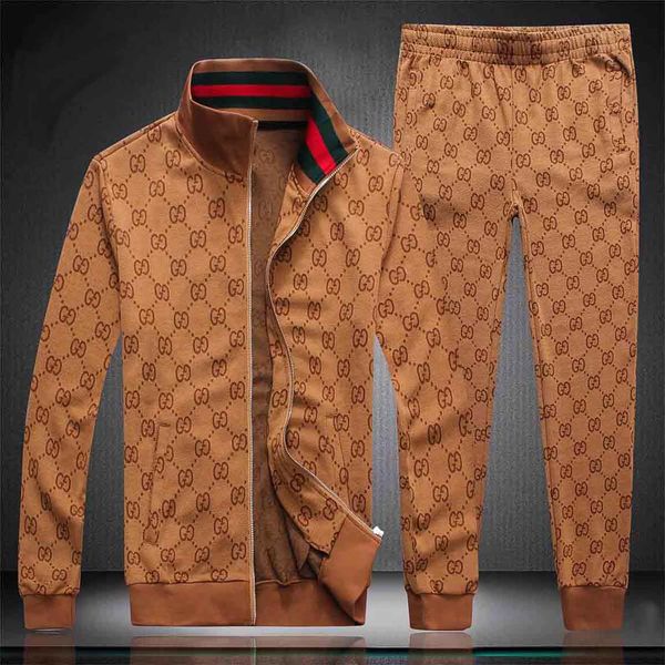 2020 new design mens sportswear letters luxury casual suit + pants spring and autumn zipper suit sports running sportswear black gray y88
2020 new design mens sportswear letters luxury casual suit + pants spring and autumn zipper suit sports running sportswear black gray y88