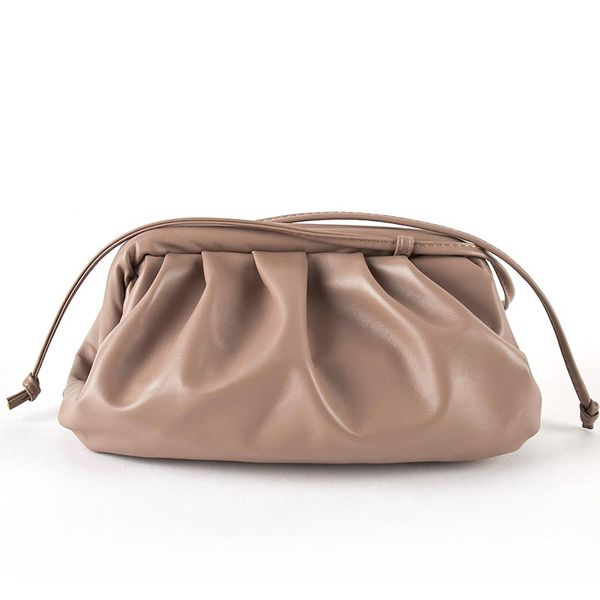 new cloud shape women day clutch bag pleated dumpling shoulder messenger bag small cute lady crossbody handbag
new cloud shape women day clutch bag pleated dumpling shoulder messenger bag small cute lady crossbody handbag