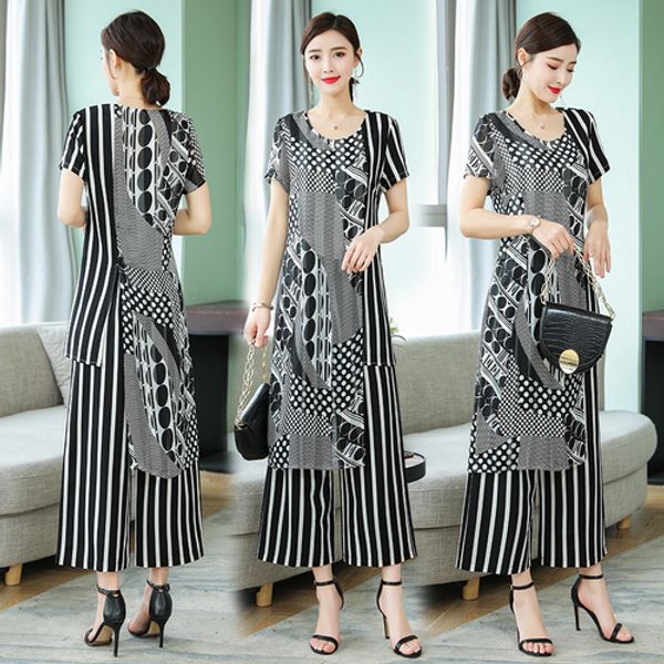 large size 2 piece set women striped and pants goddess summer outfits for women retro year-old female costume women's suit, White
large size 2 piece set women striped and pants goddess summer outfits for women retro year-old female costume women's suit, White