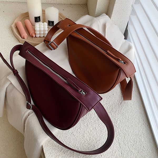 wenyujh 2020 new wild fashion diagonal shoulder bag simple solid color mini saddle bag purse handbag bolsa feminina pu saddle
wenyujh 2020 new wild fashion diagonal shoulder bag simple solid color mini saddle bag purse handbag bolsa feminina pu saddle
