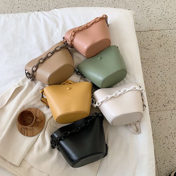 bbag straddling foreign style women's bag 2020 new fashionable all-around texture messenger bag fashion one shoulder bucket
bbag straddling foreign style women's bag 2020 new fashionable all-around texture messenger bag fashion one shoulder bucket