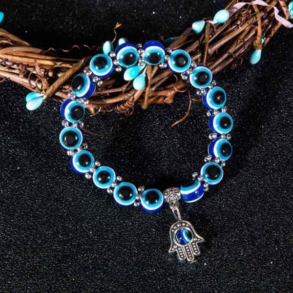 blue eyes bracelets vintage fatima hand devil's eyes bracelets for wholesale trendy jewelry 2020, Golden;silver
blue eyes bracelets vintage fatima hand devil's eyes bracelets for wholesale trendy jewelry 2020, Golden;silver