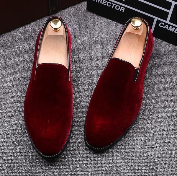 new 2020 velvet men loafers shoes slip on pointed toe party wedding shoes fashion men loafers black green wine red
new 2020 velvet men loafers shoes slip on pointed toe party wedding shoes fashion men loafers black green wine red
