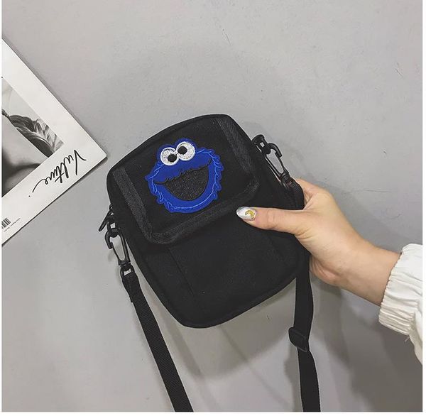 designer waist bag for women mens luxury handbag fashion chest bag fannypack waist bag casual sport 4 color available
designer waist bag for women mens luxury handbag fashion chest bag fannypack waist bag casual sport 4 color available