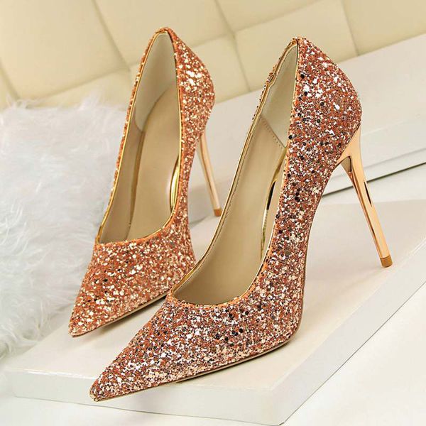 designer shoes 2019 new fashion shoes pointed toe glitter high heels sapatos ladies dress shoe stiletto heel women pumps party shoes, Black
designer shoes 2019 new fashion shoes pointed toe glitter high heels sapatos ladies dress shoe stiletto heel women pumps party shoes, Black