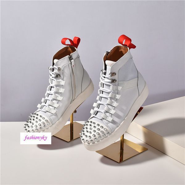 2020 wholesale mens red bottoms shoes high sneakers for women ladies genuine leather suede spikes casual flats all white black
2020 wholesale mens red bottoms shoes high sneakers for women ladies genuine leather suede spikes casual flats all white black
