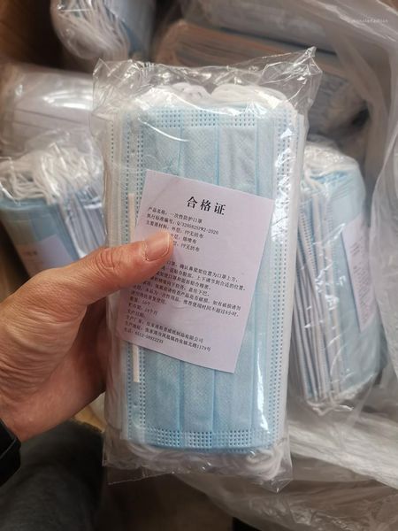 masks normal life dust proof respirator mask anti virus disposable face masks random color non-woven fabrics protective
masks normal life dust proof respirator mask anti virus disposable face masks random color non-woven fabrics protective