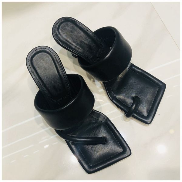 slippers 2021 design square toe thin high heel summer outdoor slip on dress shoes ladies elegant slides sandal, Black
slippers 2021 design square toe thin high heel summer outdoor slip on dress shoes ladies elegant slides sandal, Black