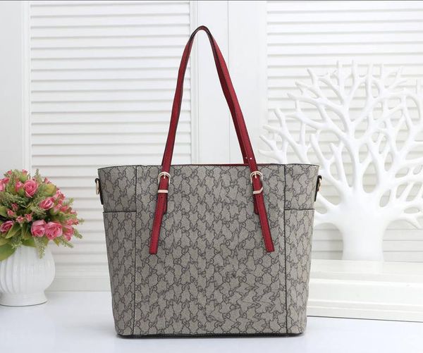 2020 новая мода унисекс дизайнерская сумка женская марка crossbody мужская роскошная сумка клетчатый узор базовый классический открытый 2062
2020 новая мода унисекс дизайнерская сумка женская марка crossbody мужская роскошная сумка клетчатый узор базовый классический открытый 2062