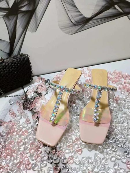 2020 summer sandals ladies thick with all-match andromeda french rhinestone high heels, Black
2020 summer sandals ladies thick with all-match andromeda french rhinestone high heels, Black
